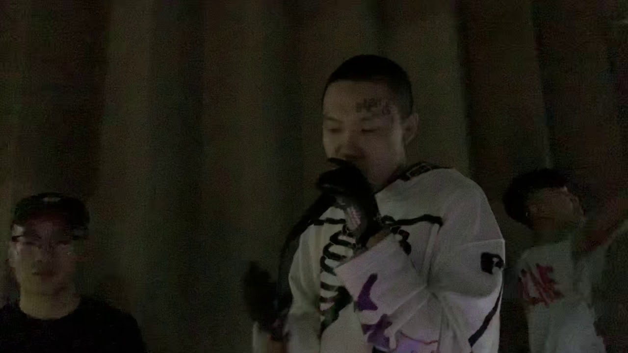 我向天发誓-BloodzBoi 血男孩