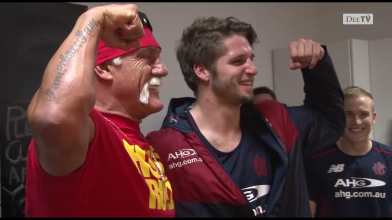 Hulk Hogan & Jimmy Hart surprise Jesse Hogan at the Melbourne Football Club - 2016 - AFL - WWE