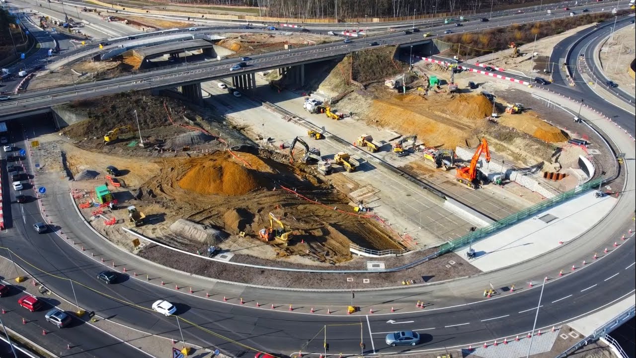 M25 Junction 10 Bridge Demolition / Removal Roadworks - Motorway Closure - Surrey - DJI Mini 2 SE