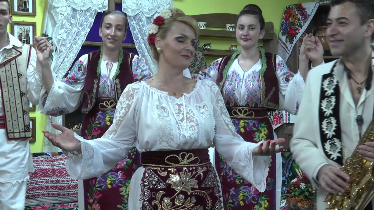 Tinerete, mandra floare - Mihaela Petrovici si Florin Ionas - Generalul