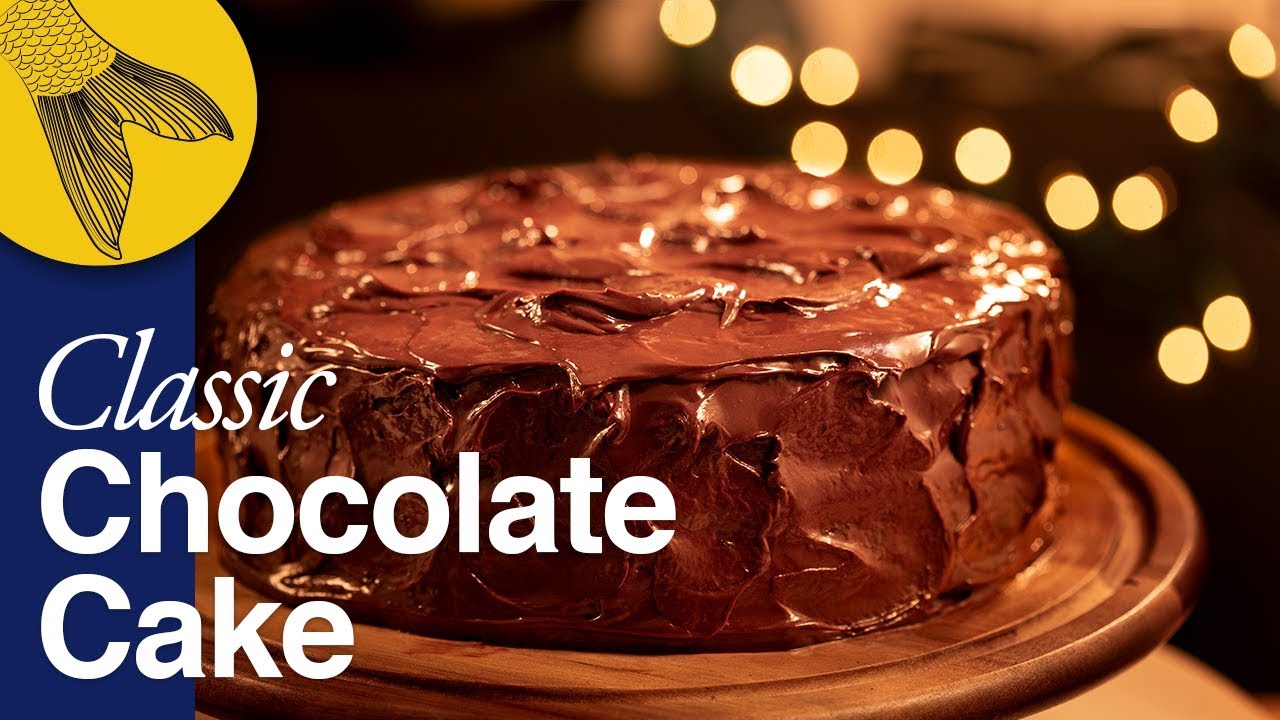 Chocolate Cake with Rich Chocolate Ganache—Christmas Special Easy Cake Recipe