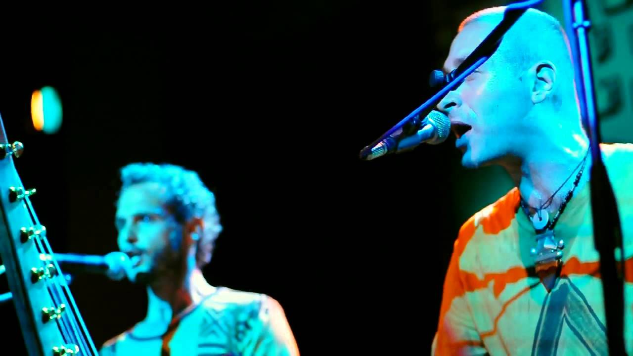 Sinty Konofe @ Blue Frog