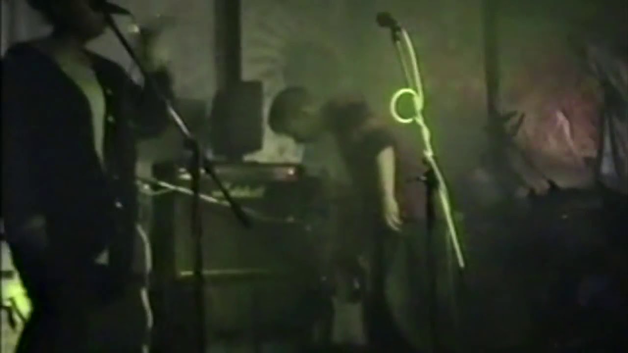 Thom Yorke With Headless Chickens performing Change your Mind myxomhead