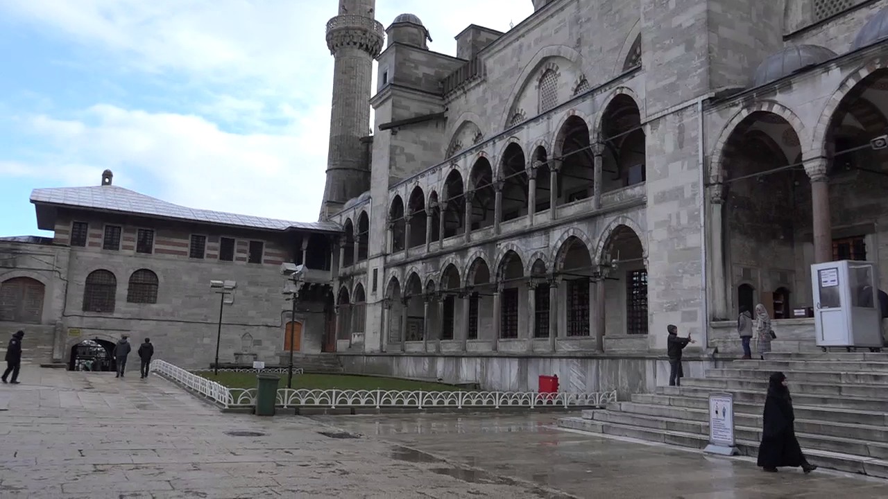 Öğle Ezanı (İbrahim Çoban)
