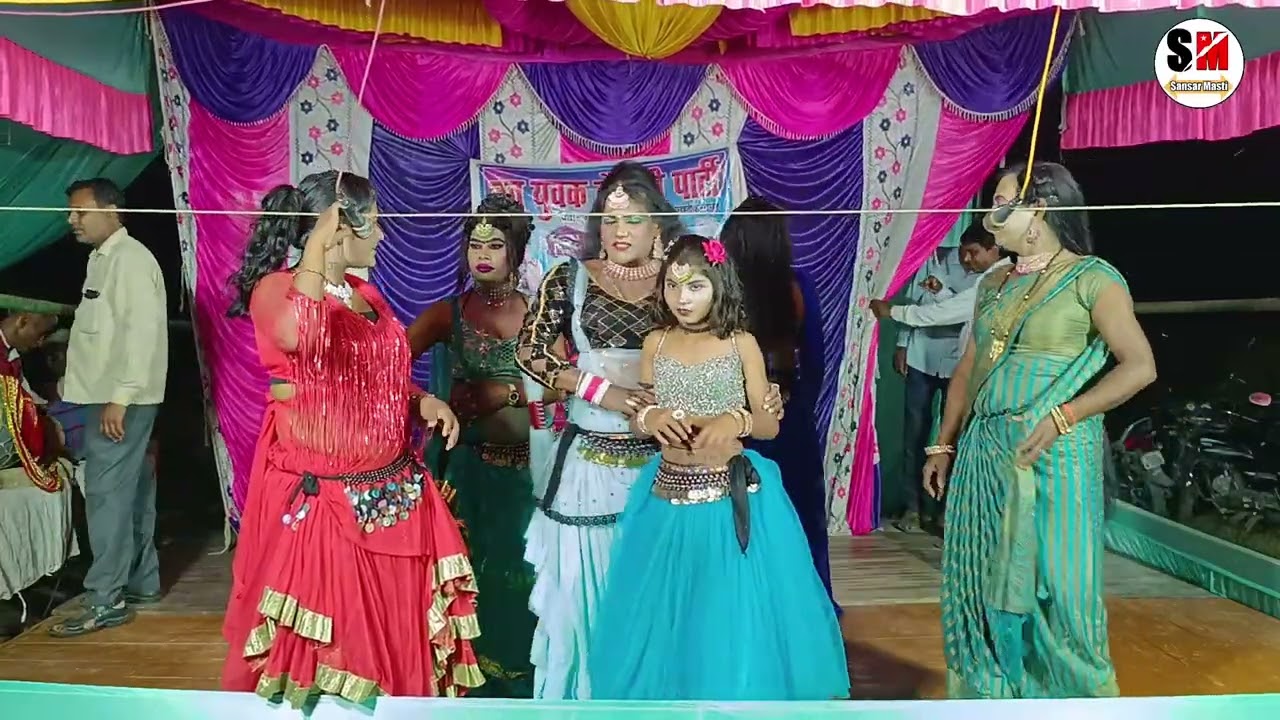 छोटू छलिया,किरन,काजल और कमलेश डांसर का फरमाइशी गीत पर चित्रहार डांस 