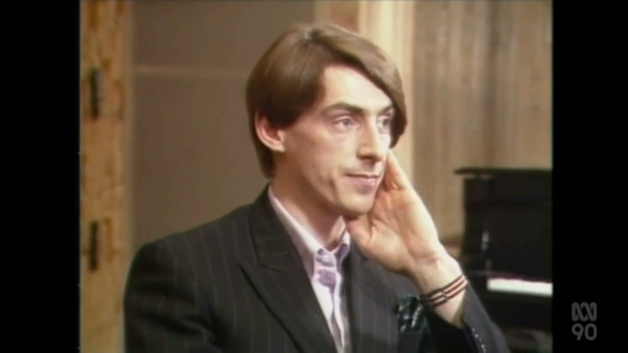 Countdown (Australia)- Molly Meldrum Interviews The Style Council- May 26, 1985