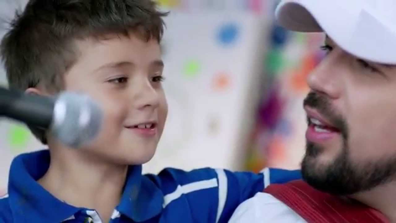 Fidel Rueda - Esc&uacute;chame (video oficial)