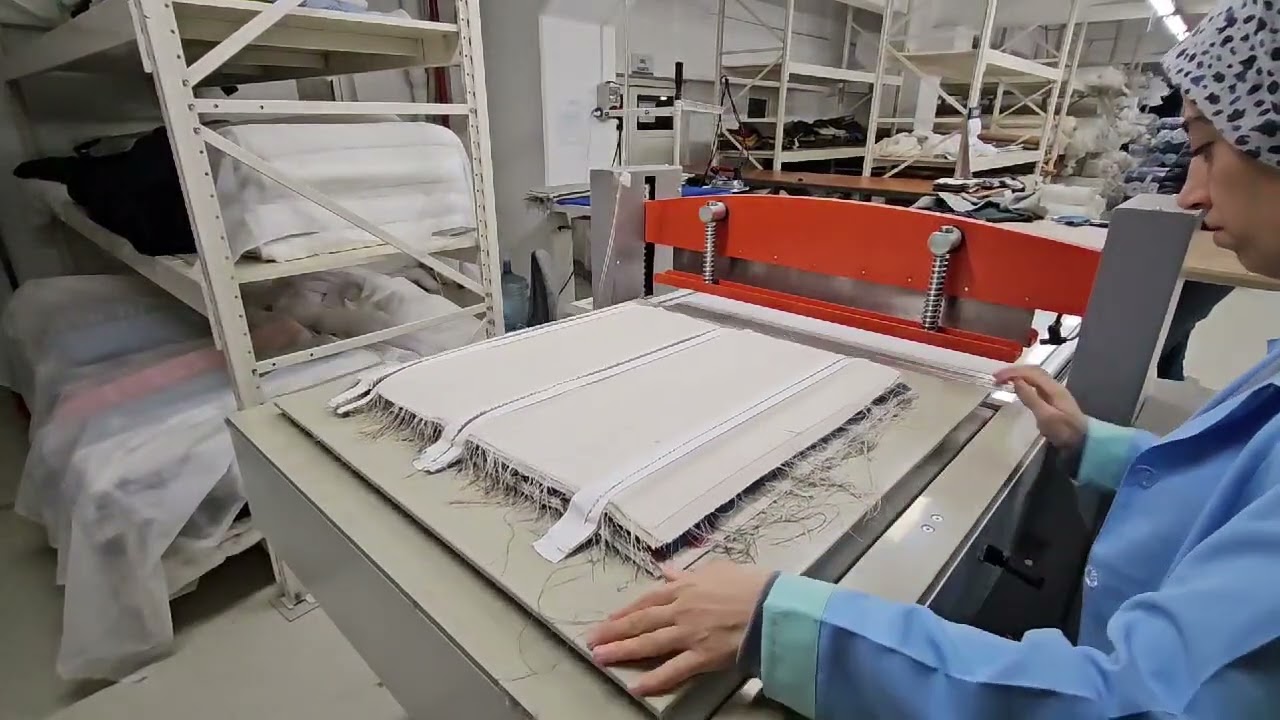 K.1001 SAMPLE FABRIC CUTTING MACHINE