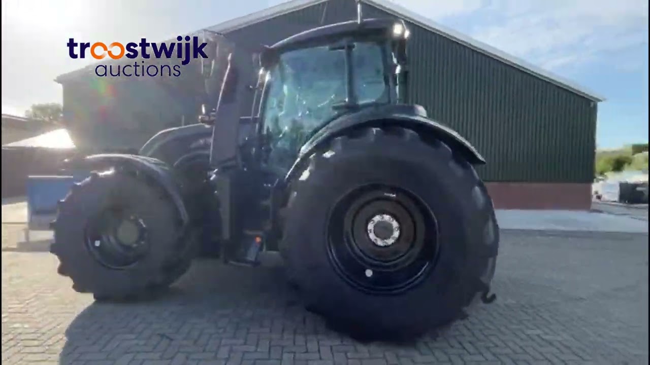 auction 42041, lot 1, Valtra T174e directSmarttouch MR19