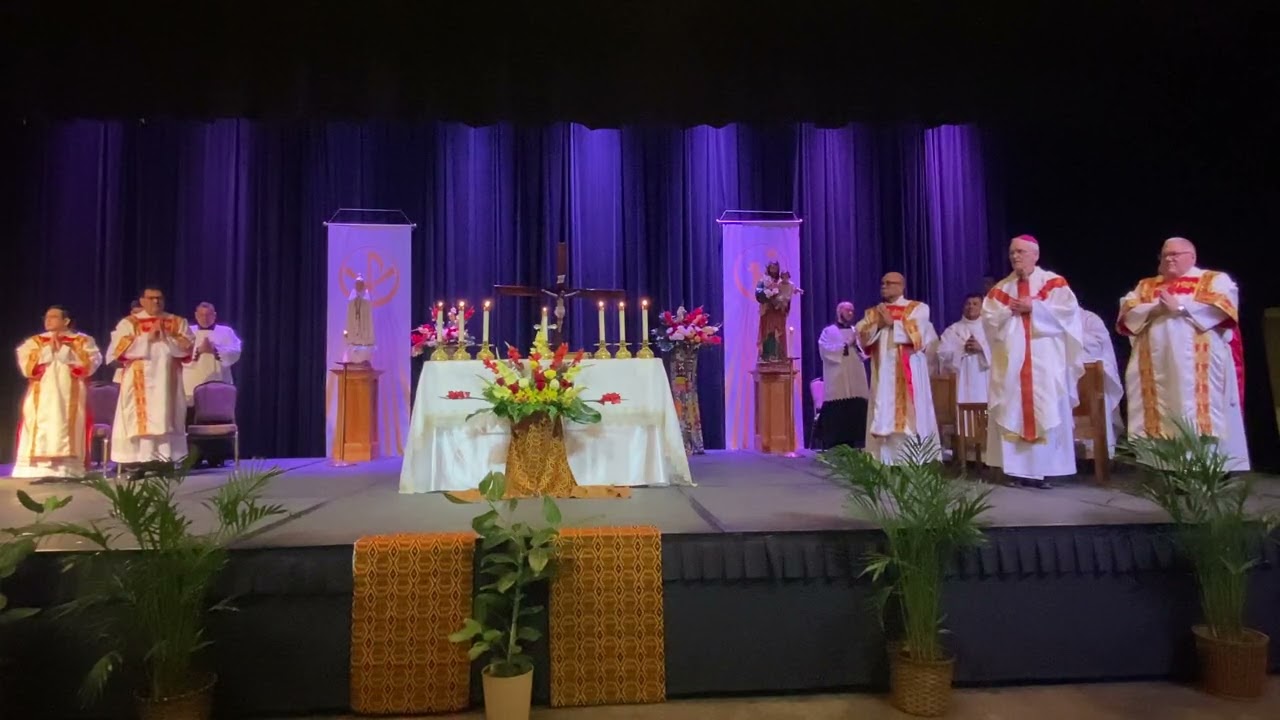 Honoring Our Heritage- Holy Mass Celebrated by Bishop Gregory Kelly 