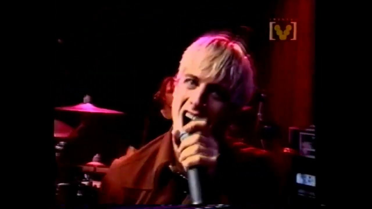 Fuel - Jesus Or A Gun (Live) [Channel V Australia 1998]