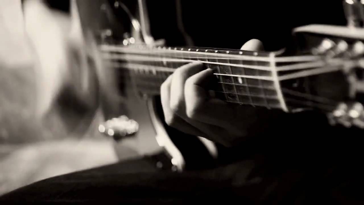 Katia Lab&egrave;que & David Chalmin - Purple Diamond