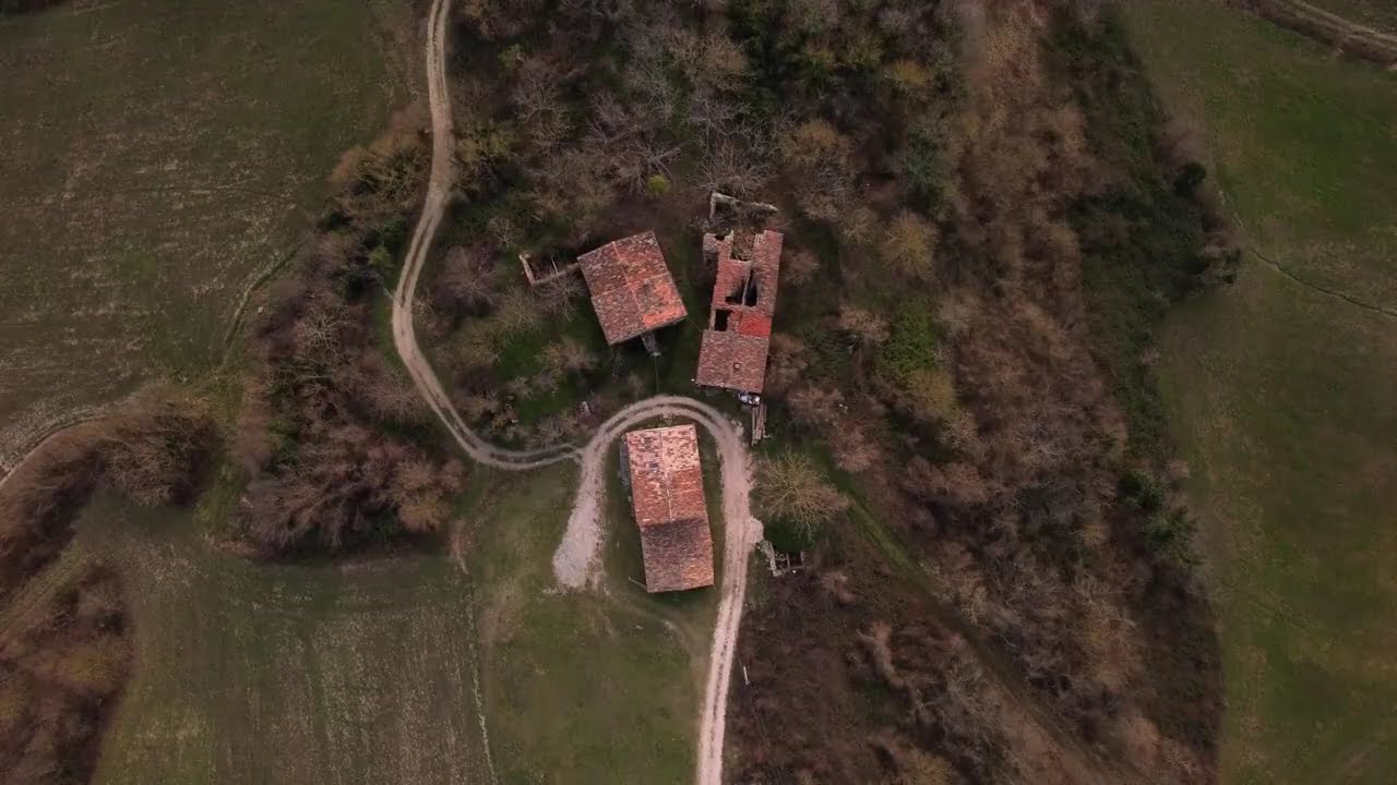 PODERE IN VENDITA IN APECCHIO