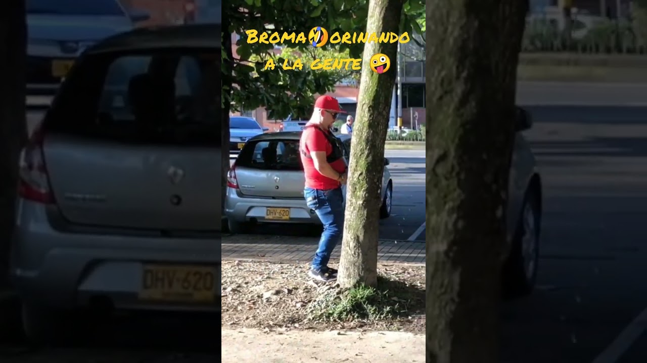 broma🤣 orinando a la gente 🤪