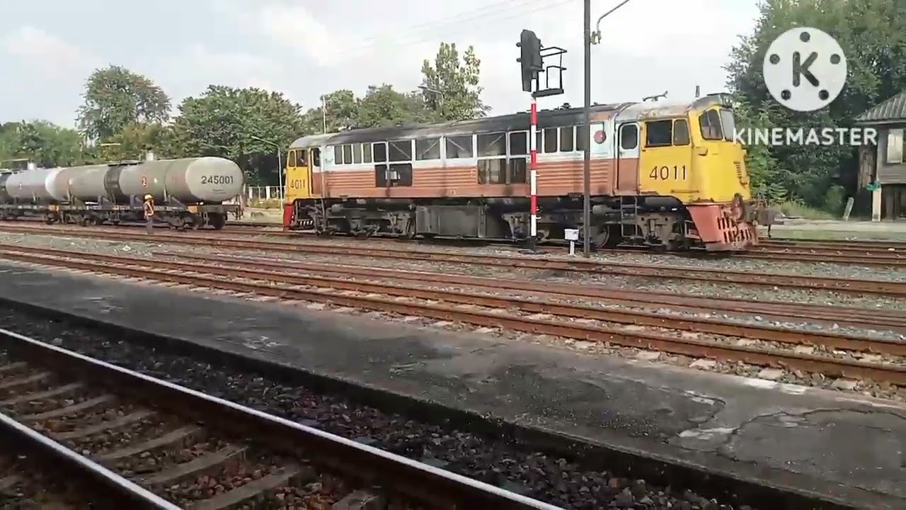 ปู่ GEK 4011 ทำสับเปลี่ยน บทค.ในย่านสถานีพิษณุโลก