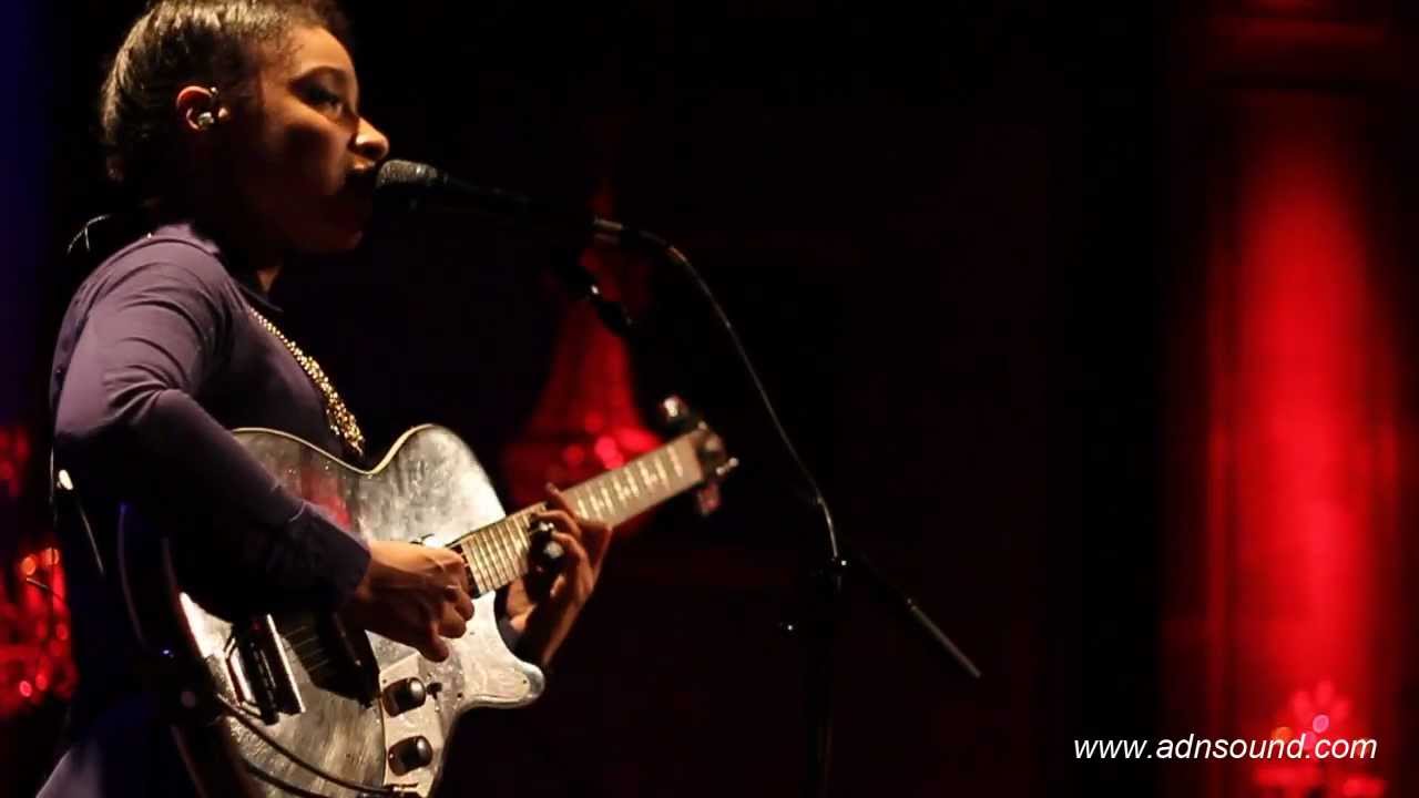 Lianne La Havas - Everything Everything - Live au Jamel Comedy Club - Adnsound.com