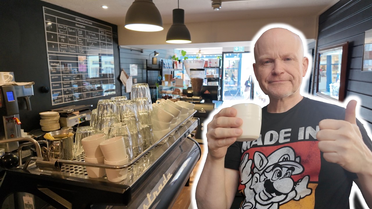 BEST COFFEE in BRIGHTON, UK? Bond Street Coffee review!