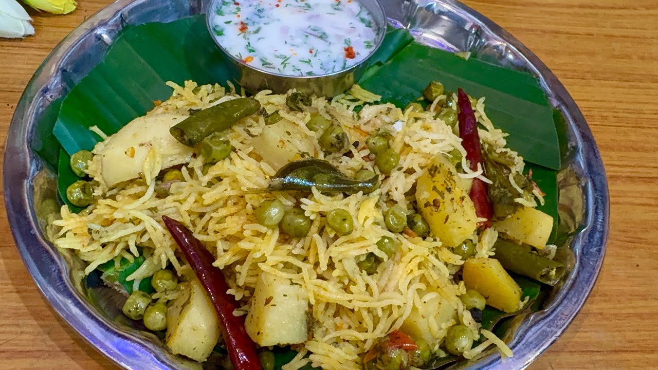 ಆಲೂ ಮಟರ್ ಪುಲಾವ್/ಆಲೂಗಡ್ಡೆ ಹಸಿ ಬಟಾಣಿ ಭಾತ್| Aloo Matar Pulao Recipe| #alumatarpulao #flavouredrice 