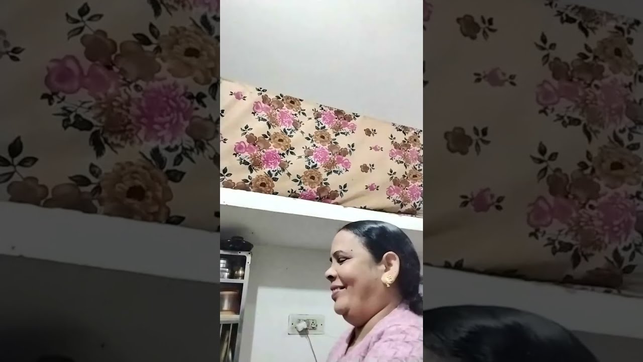 नमस्ते दोस्तों मेरा नाम उषा वर्मा है। में भक्ति भजन की विडियो बनाती हूं।चैनल को सब्सक्राइब करें।