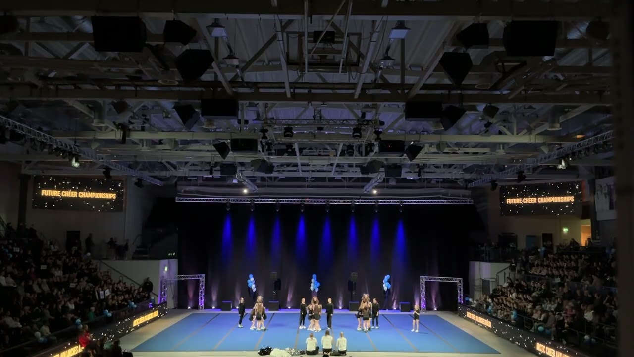 FCC 2026 Winter - Arctic Cheer Avalanches, Avalon