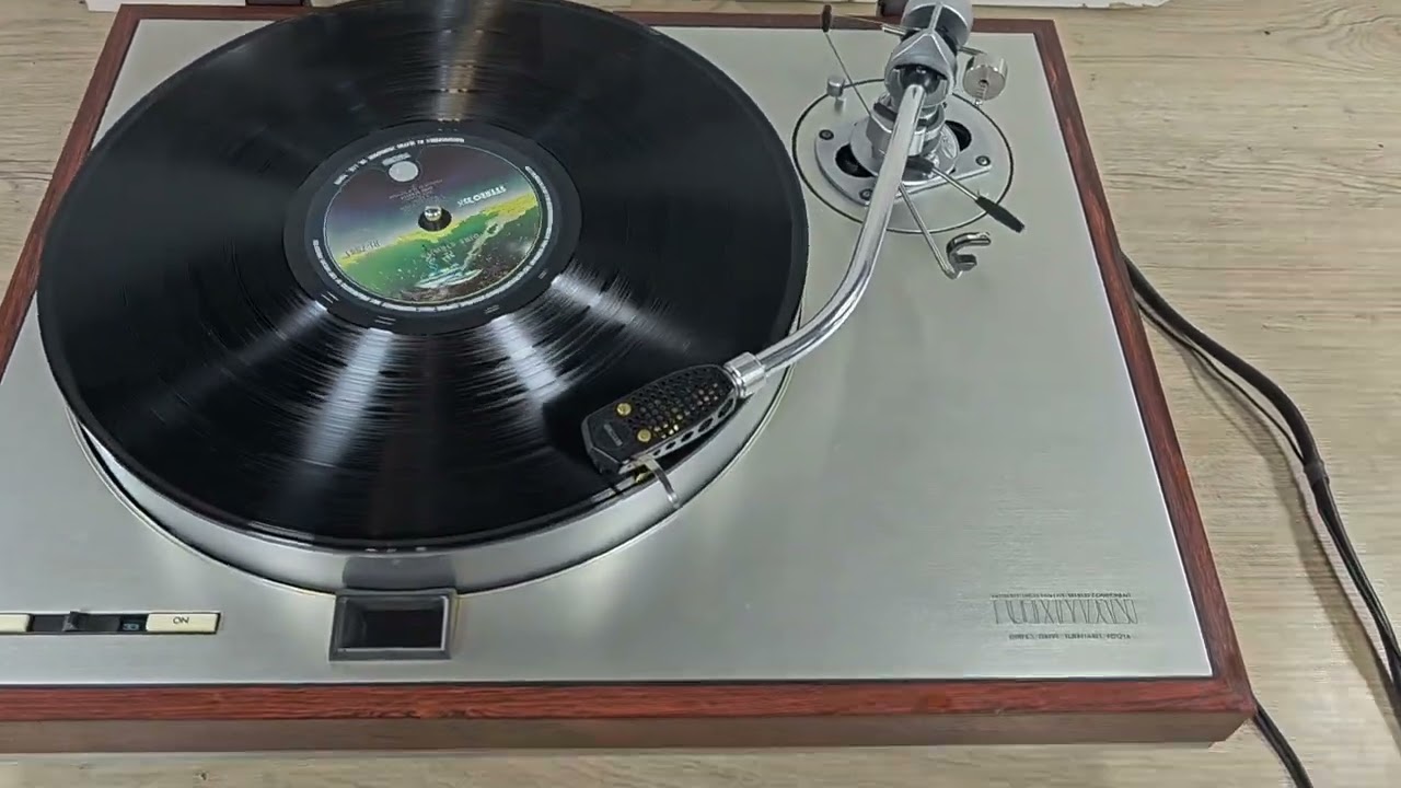 Проигрыватель винила Luxman PD-121A. Made in Japan. ТЕСТ.