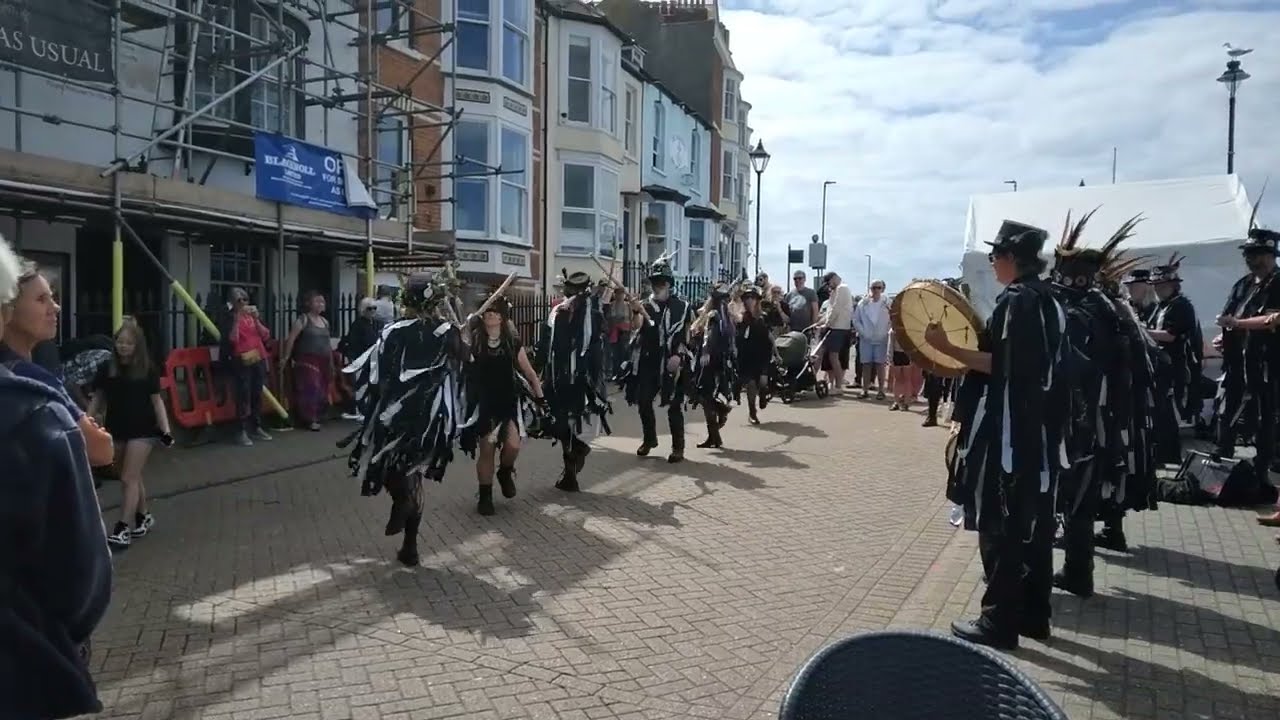 Wild Moon Morris -Cuckoo's Nest - Wessex Folk Festival -  1 Jun 25