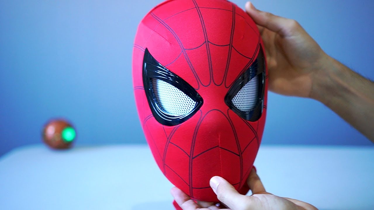 Spider-Man Mask With Mechanical Lenses (Unboxing)