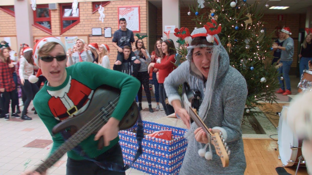 BOŽIĆNI LIP DUB GIMNAZIJE A.G.MATOŠA ĐAKOVO