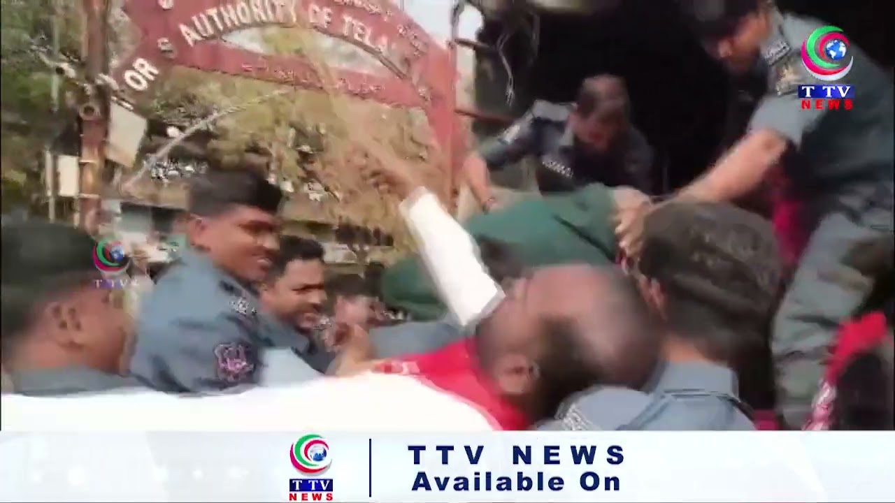 Auto drivers detained near Assembly during protest | Hyderabad