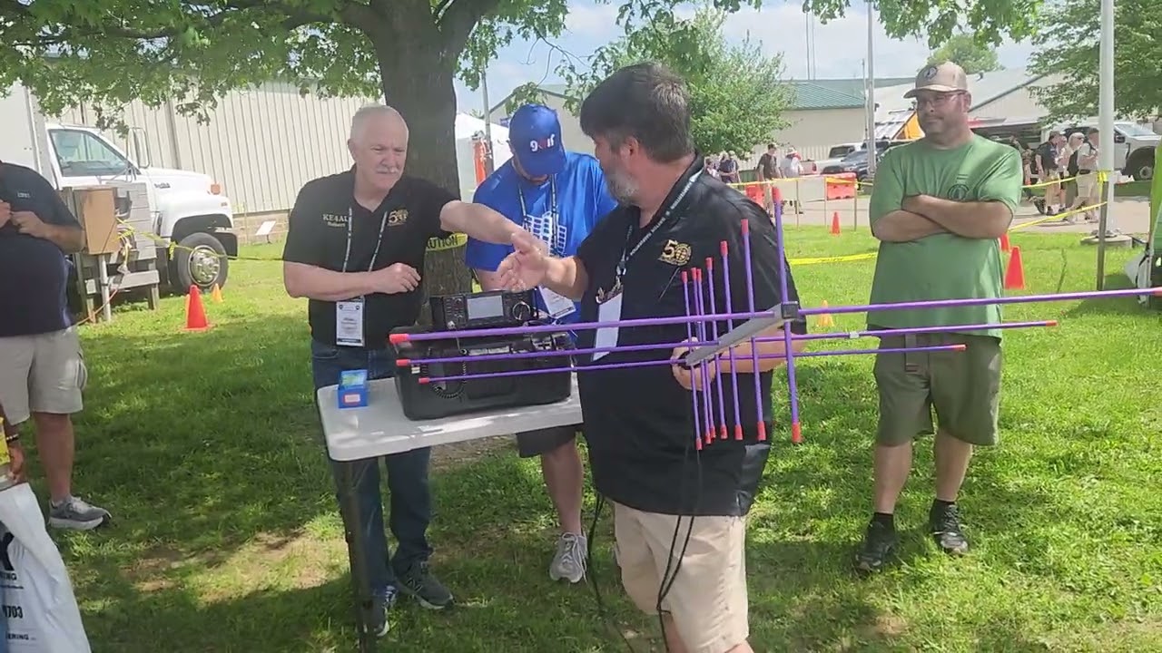 Arrow Antenna 146/437-10W satellite antenna demo - Hamvention 2025 by AMSAT