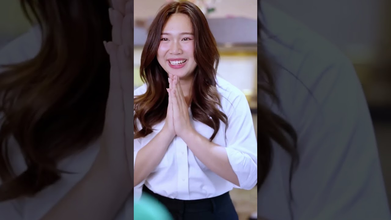 คุณแม่ขับรถเบนซ์มาส่งอาหารที่ร้านเพชรลูกชาย แต่เจอพนักงานพูดแบบนี้ใส่