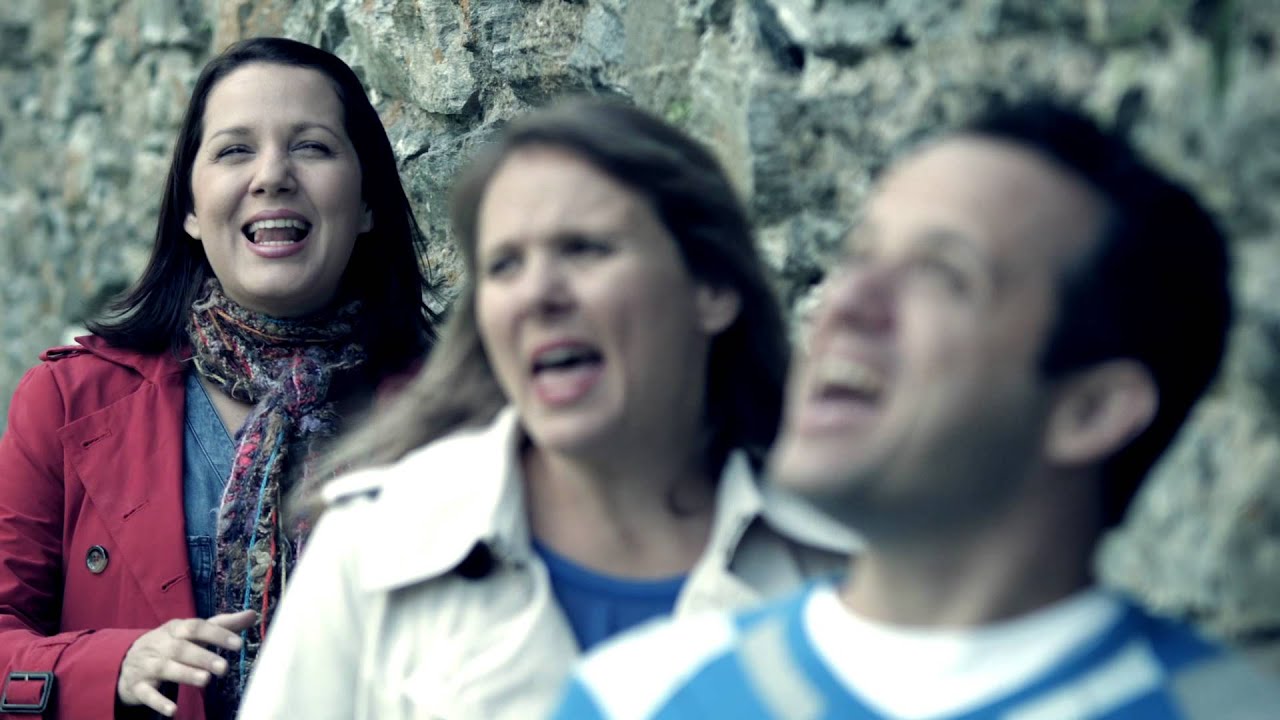 Grato Sou - Clipe Oficial - Trio Lessa