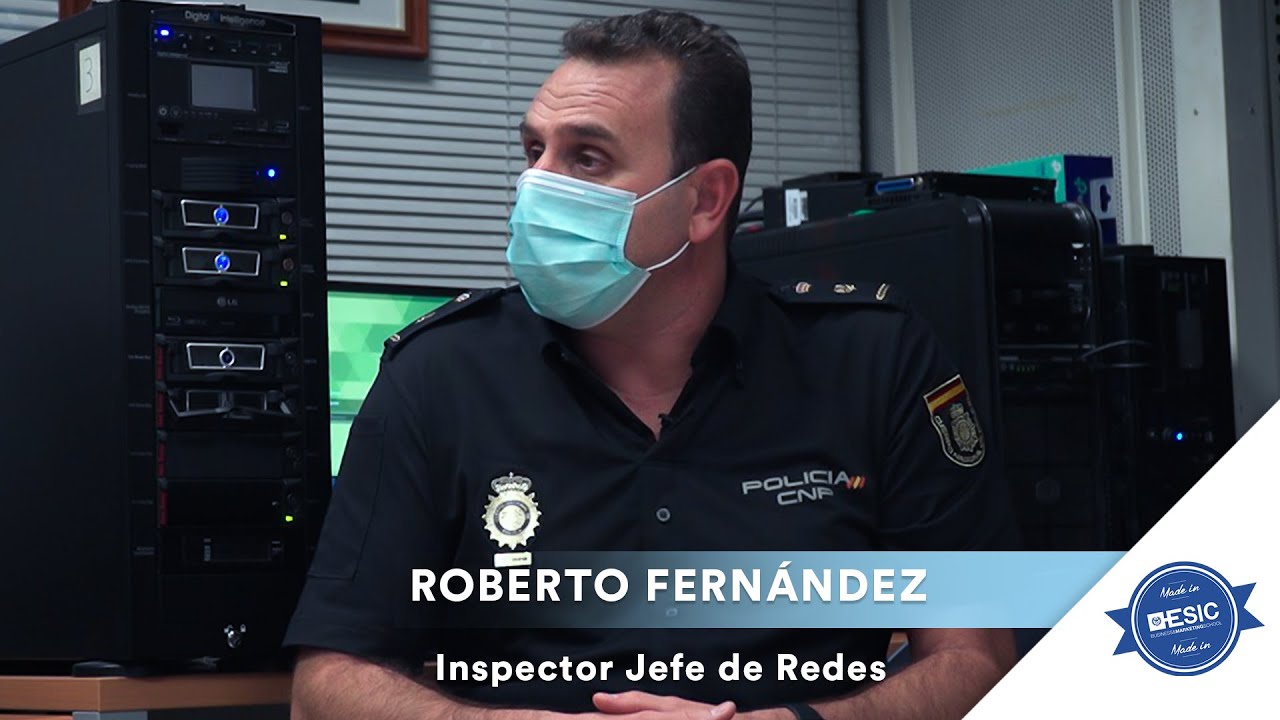 Roberto Fernández, Inspector Jefe de Redes de la Unidad de Ciberdelincuencia de la Policía Nacional