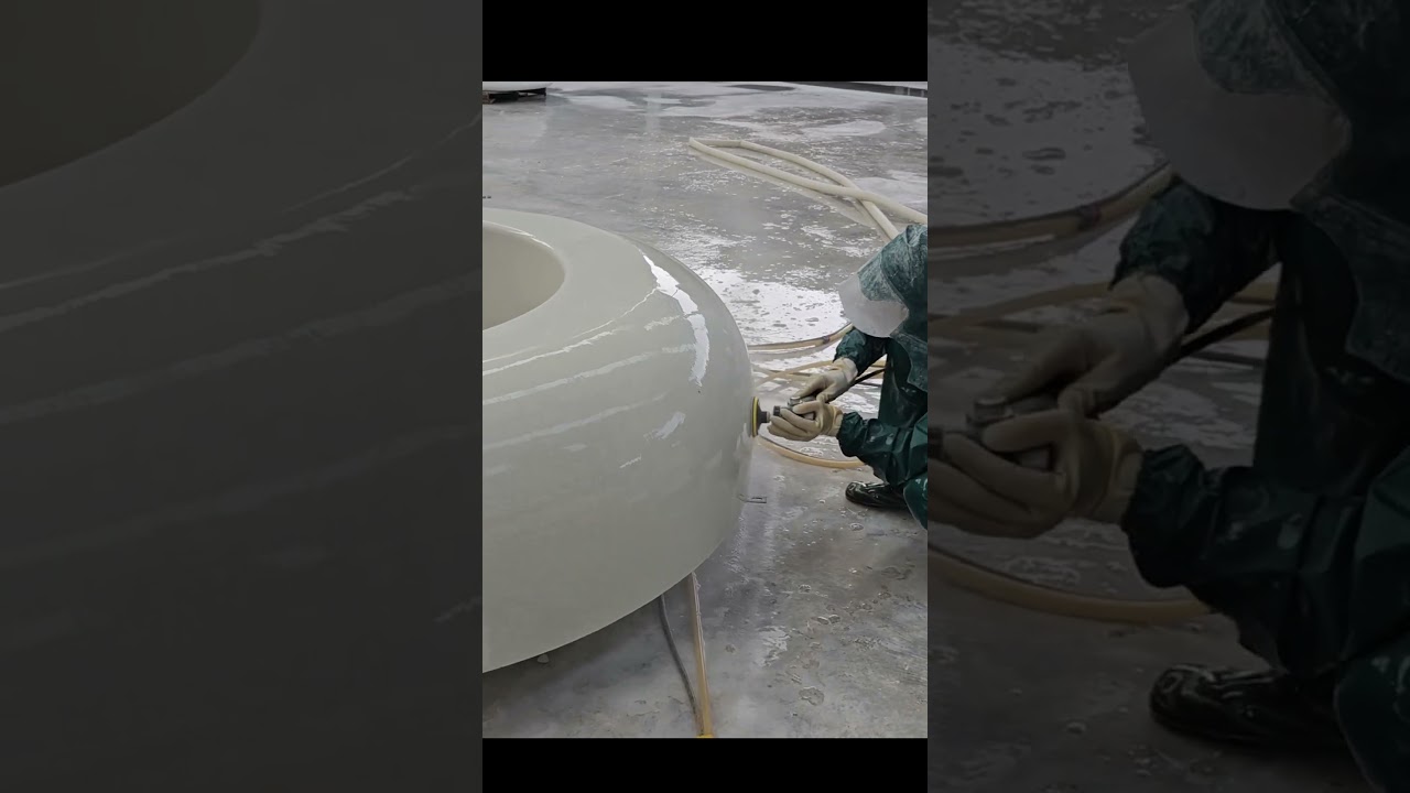 clip95:  Creating futuristic street art! One of the processes of making UHPC concrete benches!