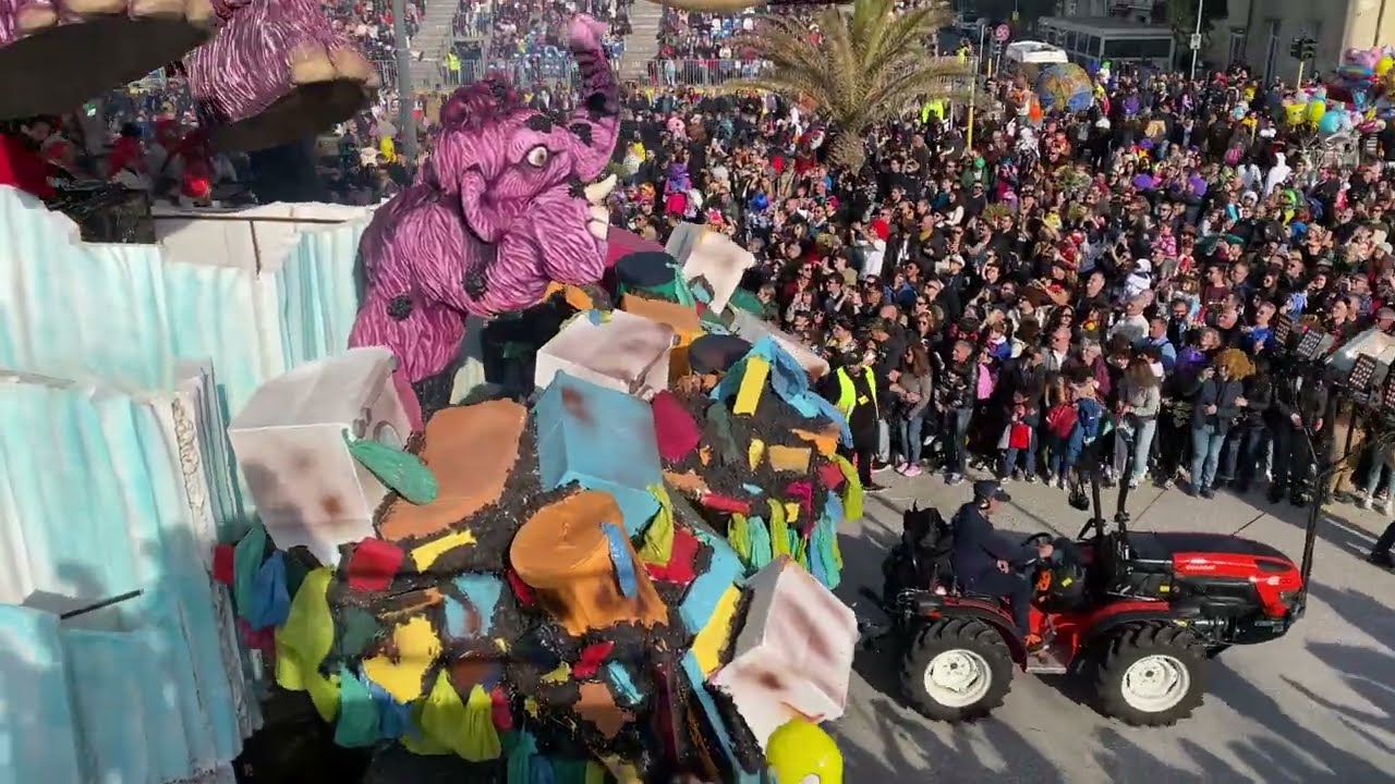 Carnevale di Viareggio 2024 - 5° Corso Mascherato, domenica 18 febbraio