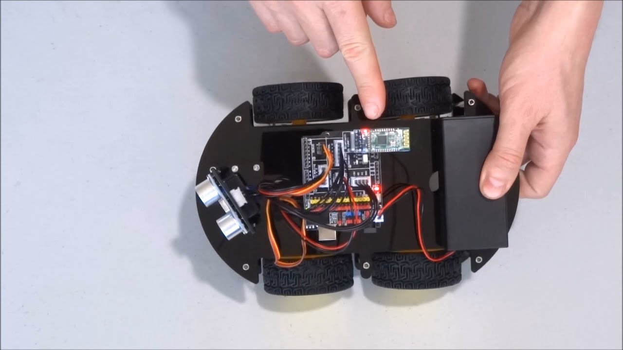 Assemble Elegoo Arduino Robot KIT 3.0 Step 11: Install The HC-08 Bluetooth Module