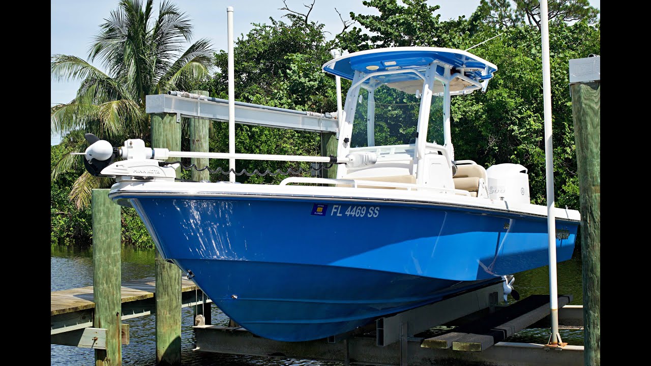 2020 Everglades 243CC Tour | Central Marine Stuart, FL