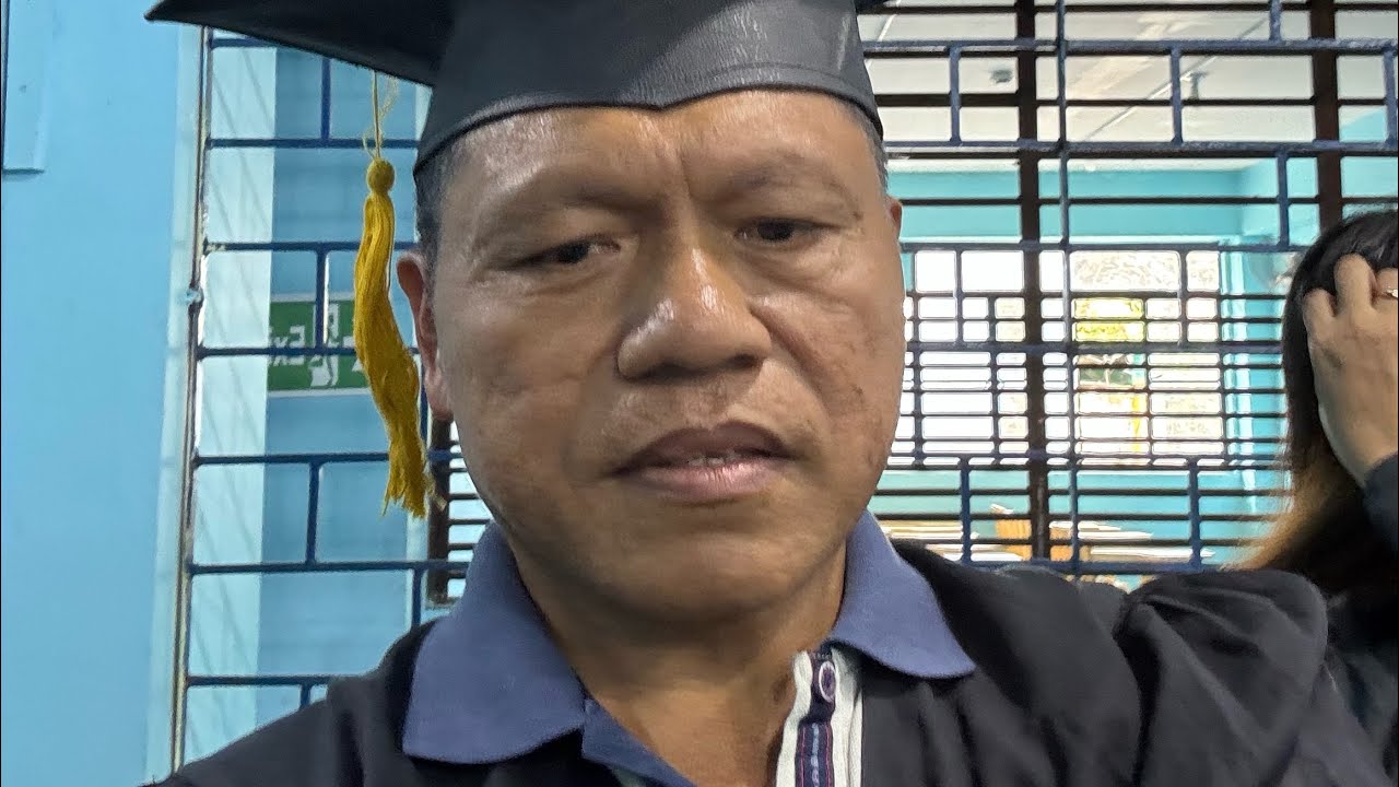 Daddypet Mabaitnpogi is live#the graduation of my lifetime 👍💪❤️👉