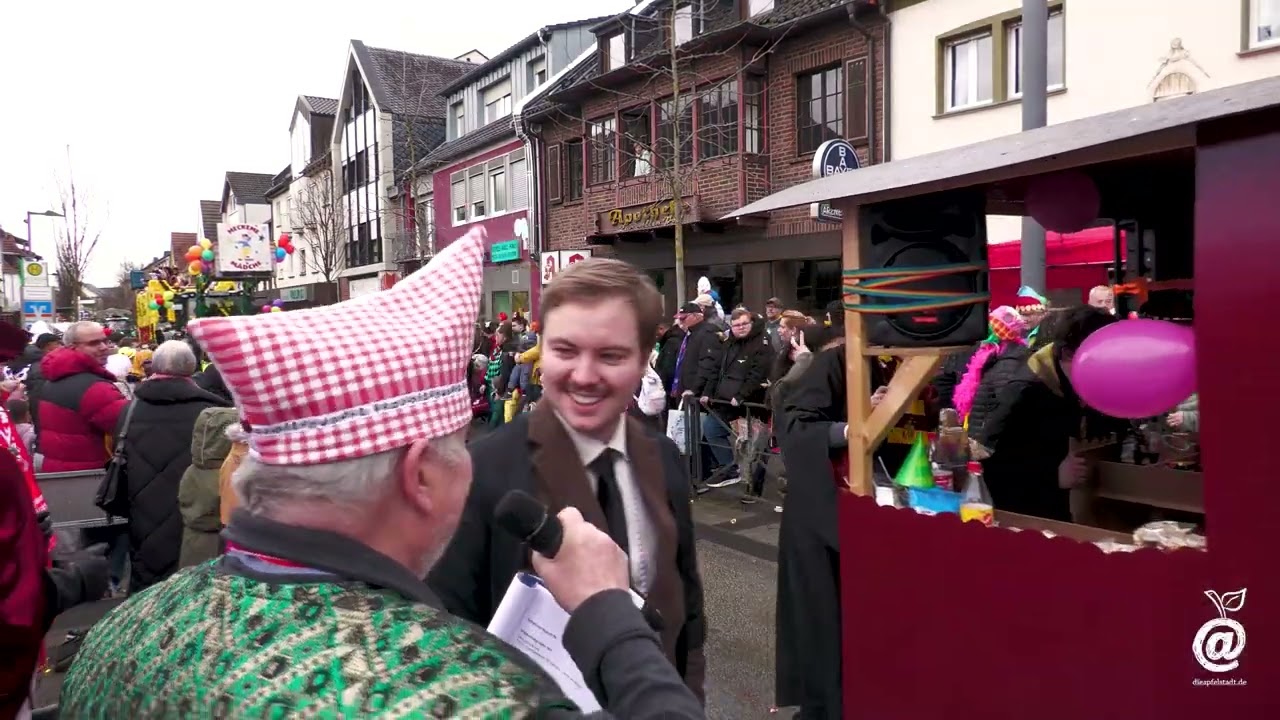 Karnevalszug in der Altstadt von Meckenheim im Jahr 2023