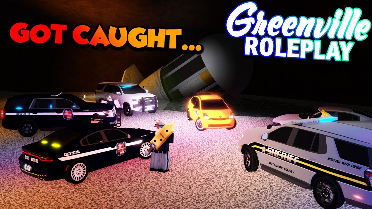 HIDING FROM POLICE IN THE SEWER... || ROBLOX - Greenville Roleplay