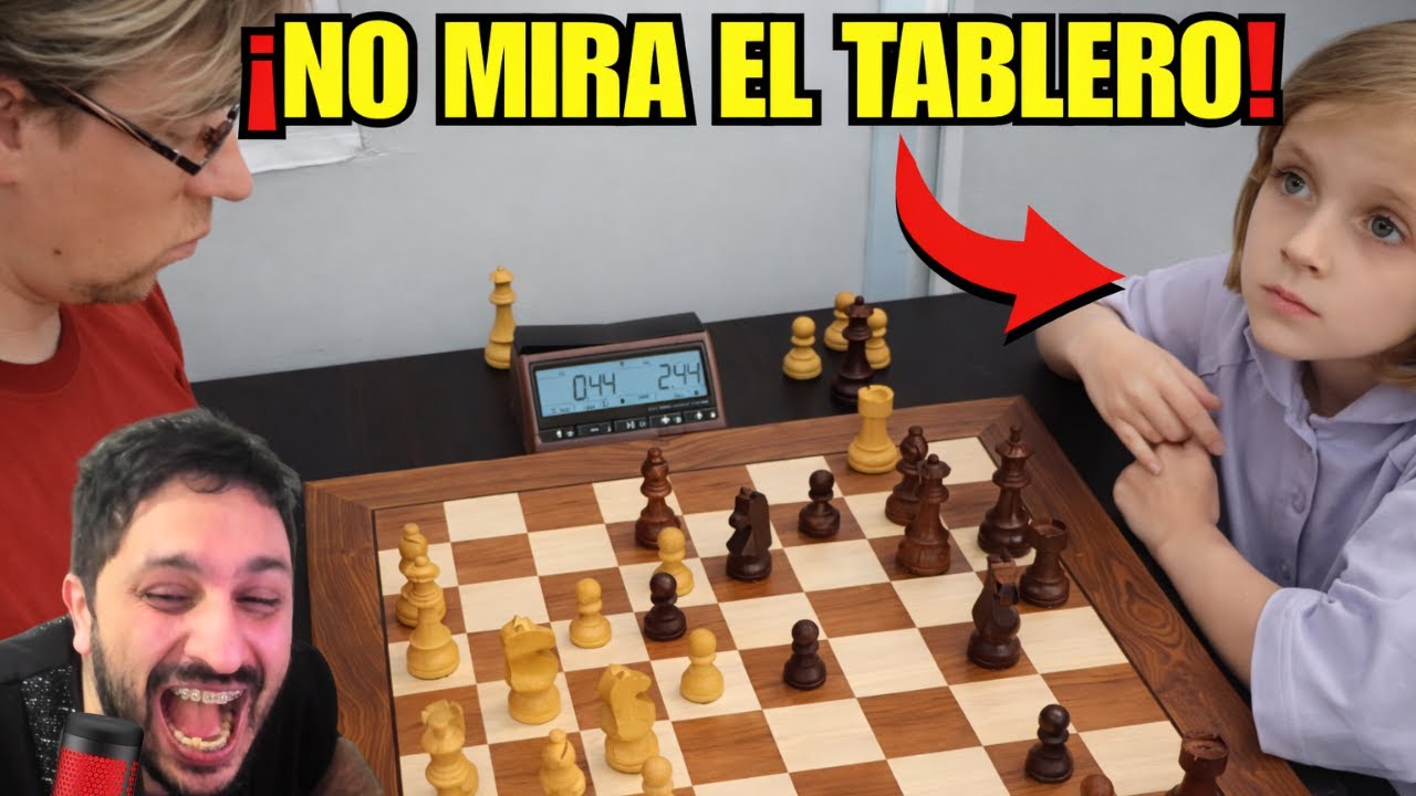 NIÑA NO MIRA EL TABLERO… Y AÚN ASÍ DOMINA LA PARTIDA