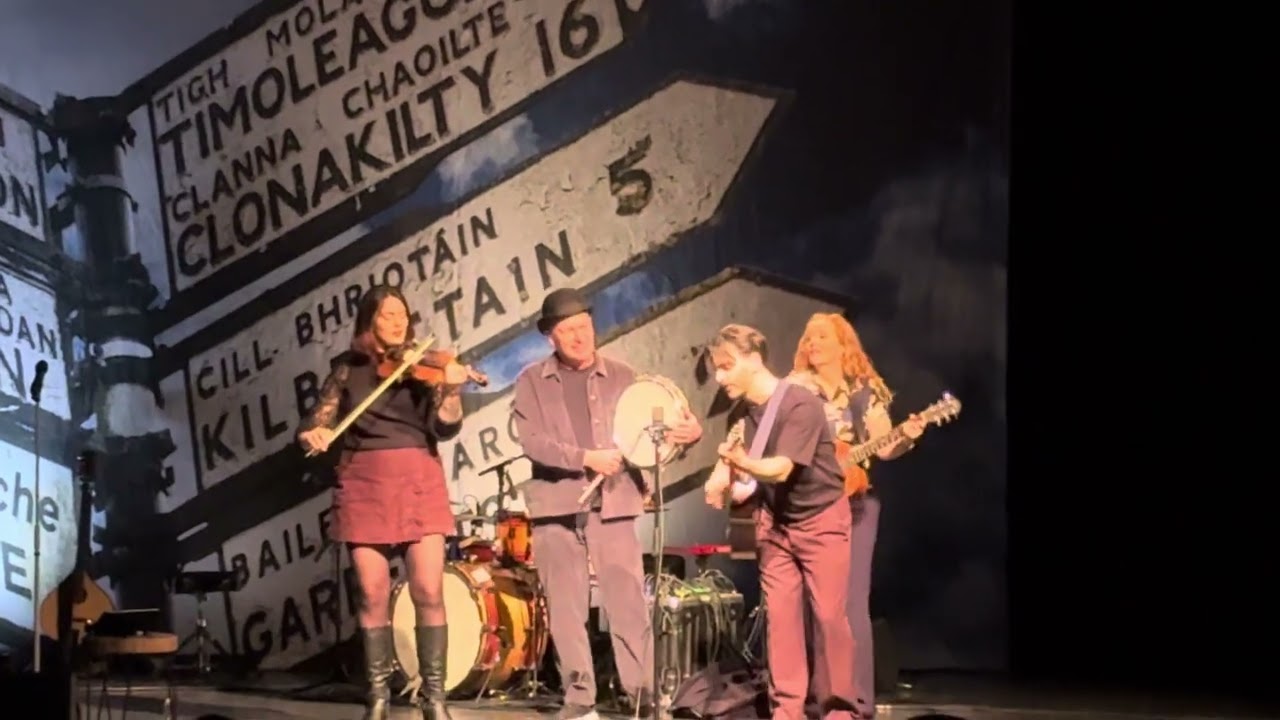 Anneke van Giersbergen - Whiskey in the Jar (The Dubliners cover) - Live at Schouwburg Amstelveen 