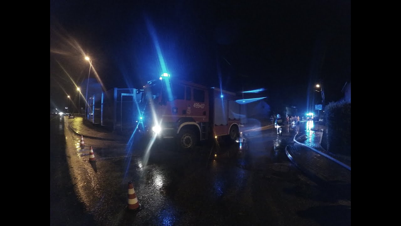 Alarmowanie i wyjazd OSP Leśnica oczami dowódcy | Ulewy i zalania, wezbrane rzeki,ogólnie wody w ***