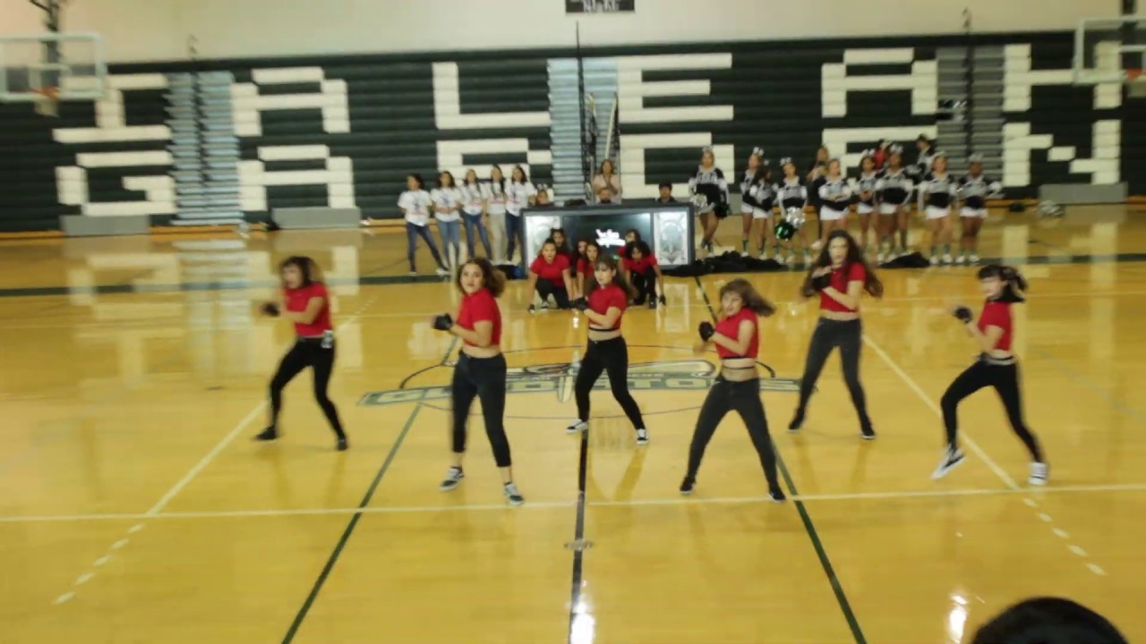 KPOP SCHOOL PERFORMANCE @ HGHS PEP RALLY