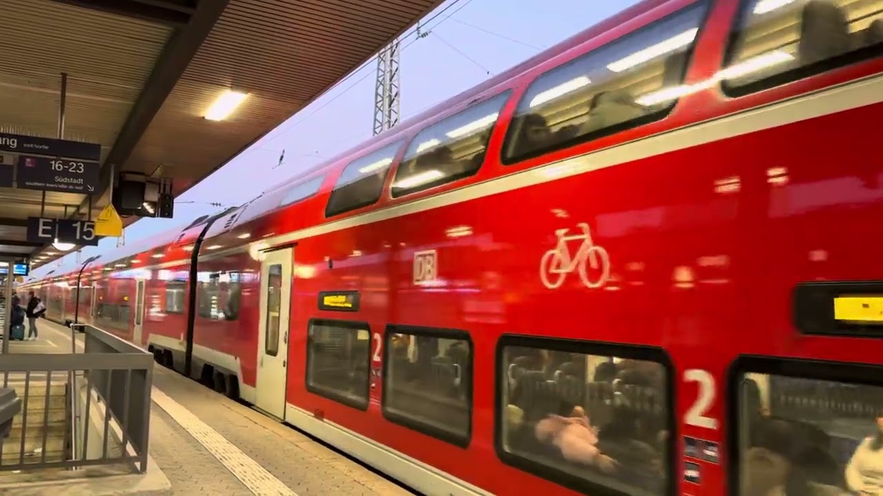 Der Desiro HC Fährt am Nürnberger Hbf ab