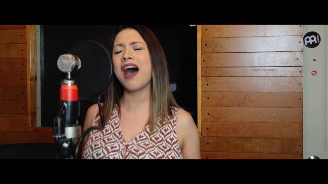 Christine D´Clario - Por amor (Cover)