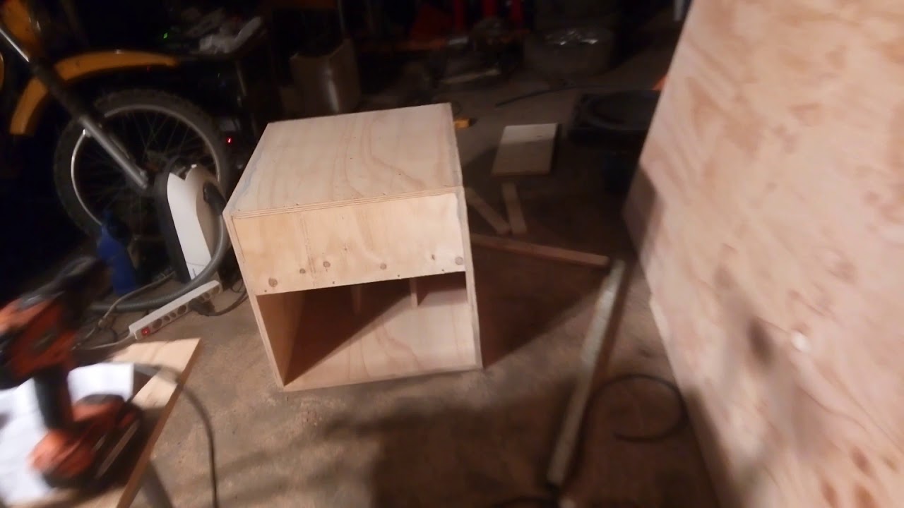 Cubo 18 Extended with RCF L18S800 driver