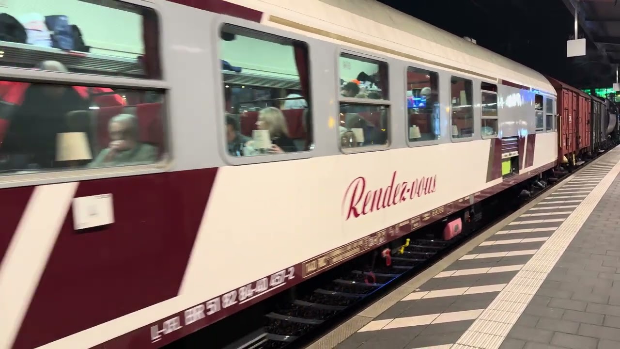 The CFL 5519 steam locomotive arriving in Luxembourg City train station 