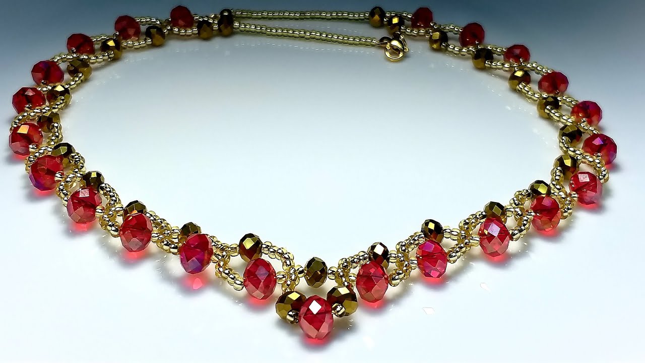 Lujoso Collar de Cristal y Mostacillas...Clase #362!!!