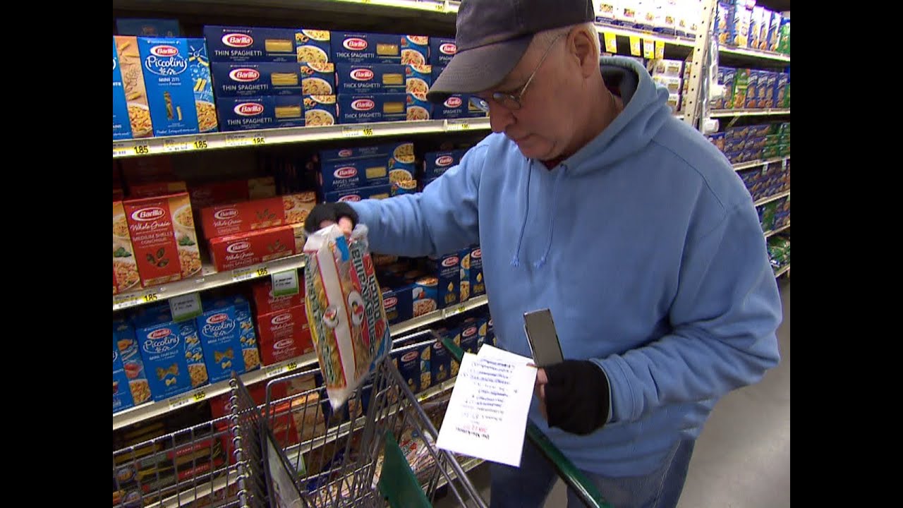 CBS Evening News with Scott Pelley - Life for 46M American on food stamps
